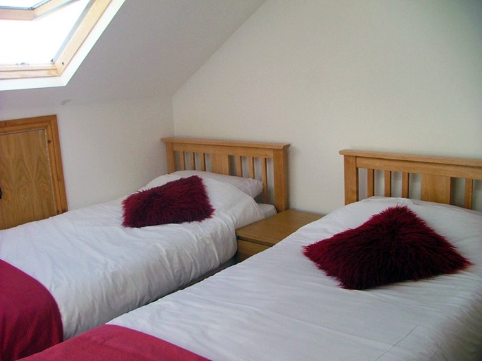 3. cottage suite - attic twin or double room 2